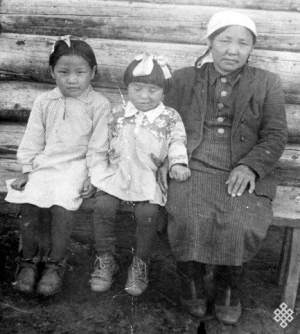 Устные истории калмыков как семейная ценность: сохранение и передача