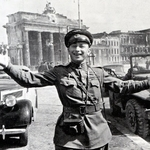 Поиск собственной идентичности: коммуникативная и культурная память в мемуарах сотрудников Советской военной администрации в Германии